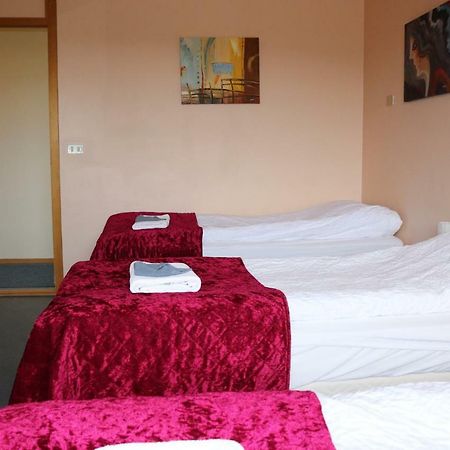 Hotel Hvitserkur คมามสตองจิ ภายนอก รูปภาพ